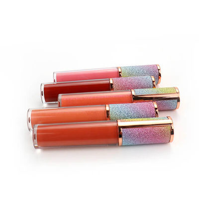 kasus perusahaan terbaru tentang Label Pribadi Logo Kustom Tabung Gemerlap Tahan Air Clear Lip Gloss